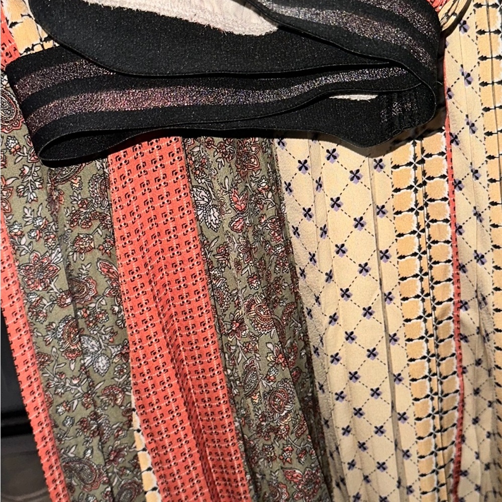 THML Pleated Patterned Skirt In Multi - Picture 2 of 3